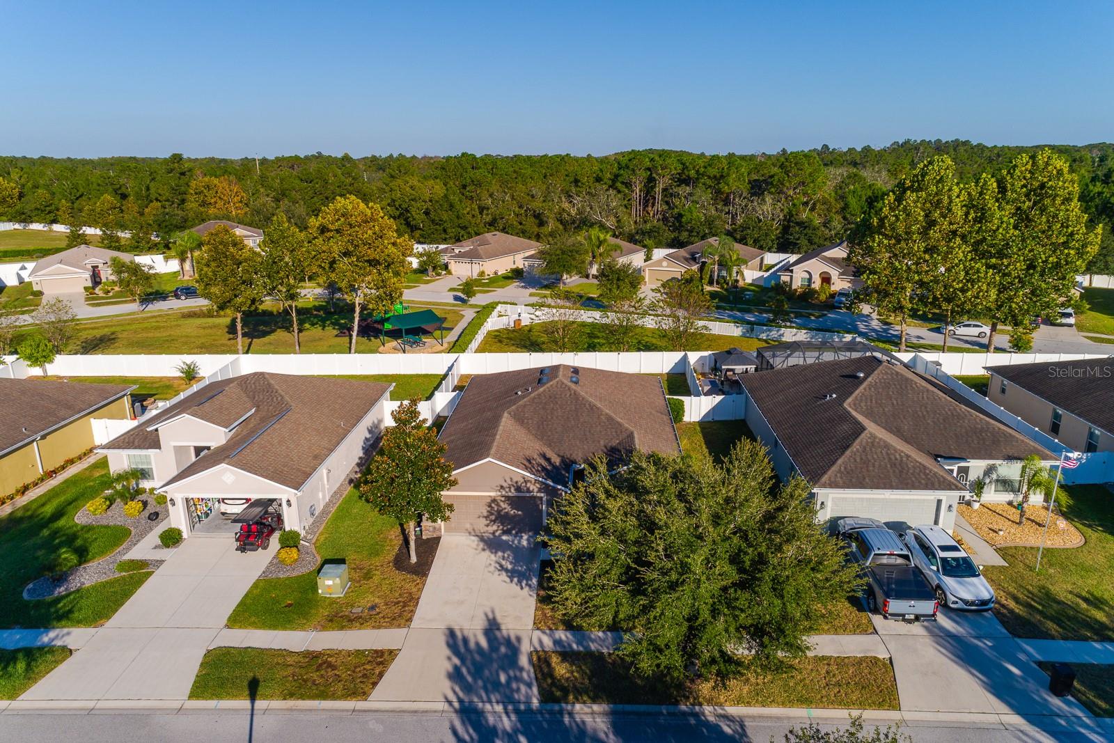 BRIAR OAKS VILLAGE 01 - Residential