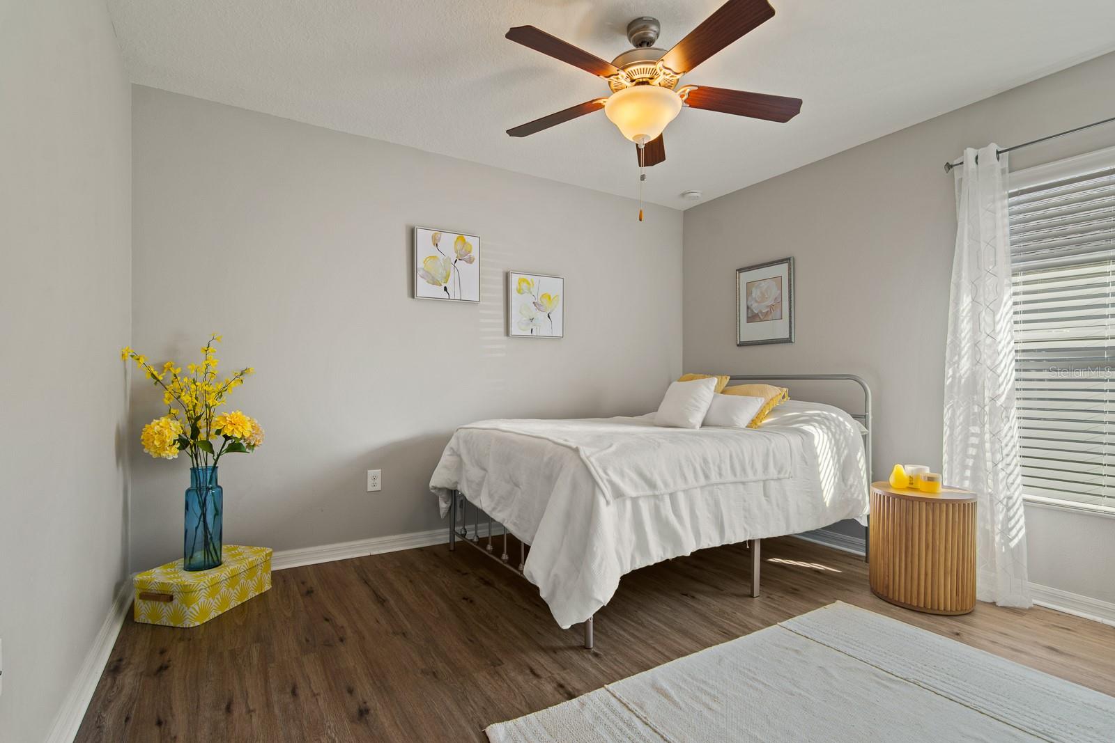 BRIAR OAKS VILLAGE 01 - Residential