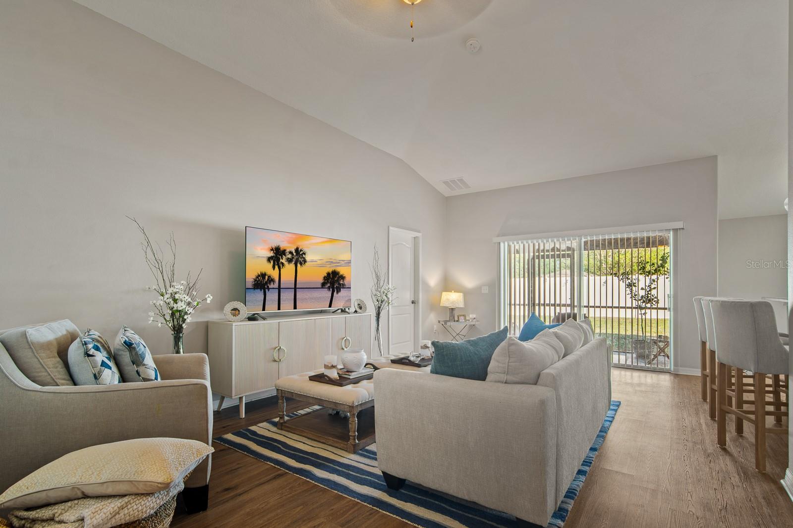 BRIAR OAKS VILLAGE 01 - Residential