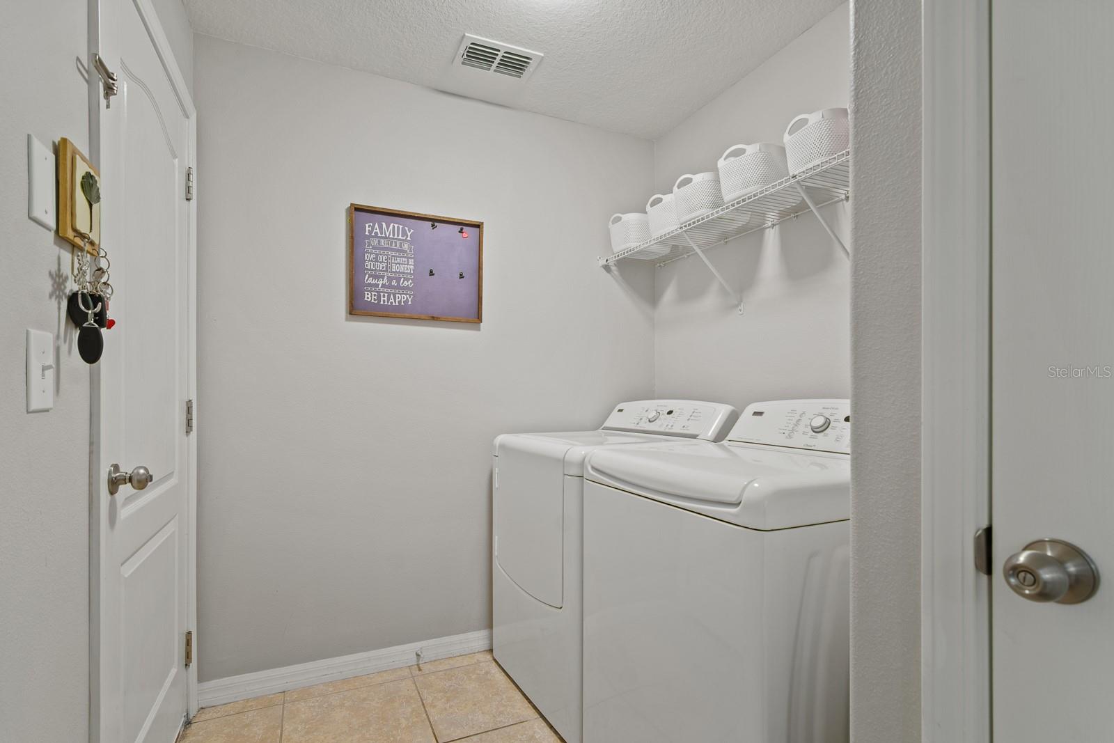 BRIAR OAKS VILLAGE 01 - Residential