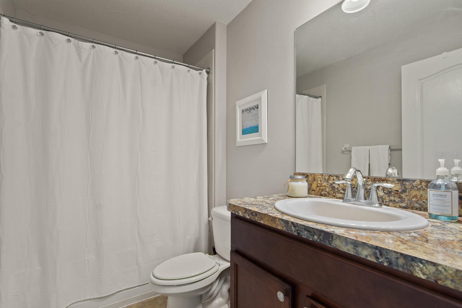 BRIAR OAKS VILLAGE 01 - Residential