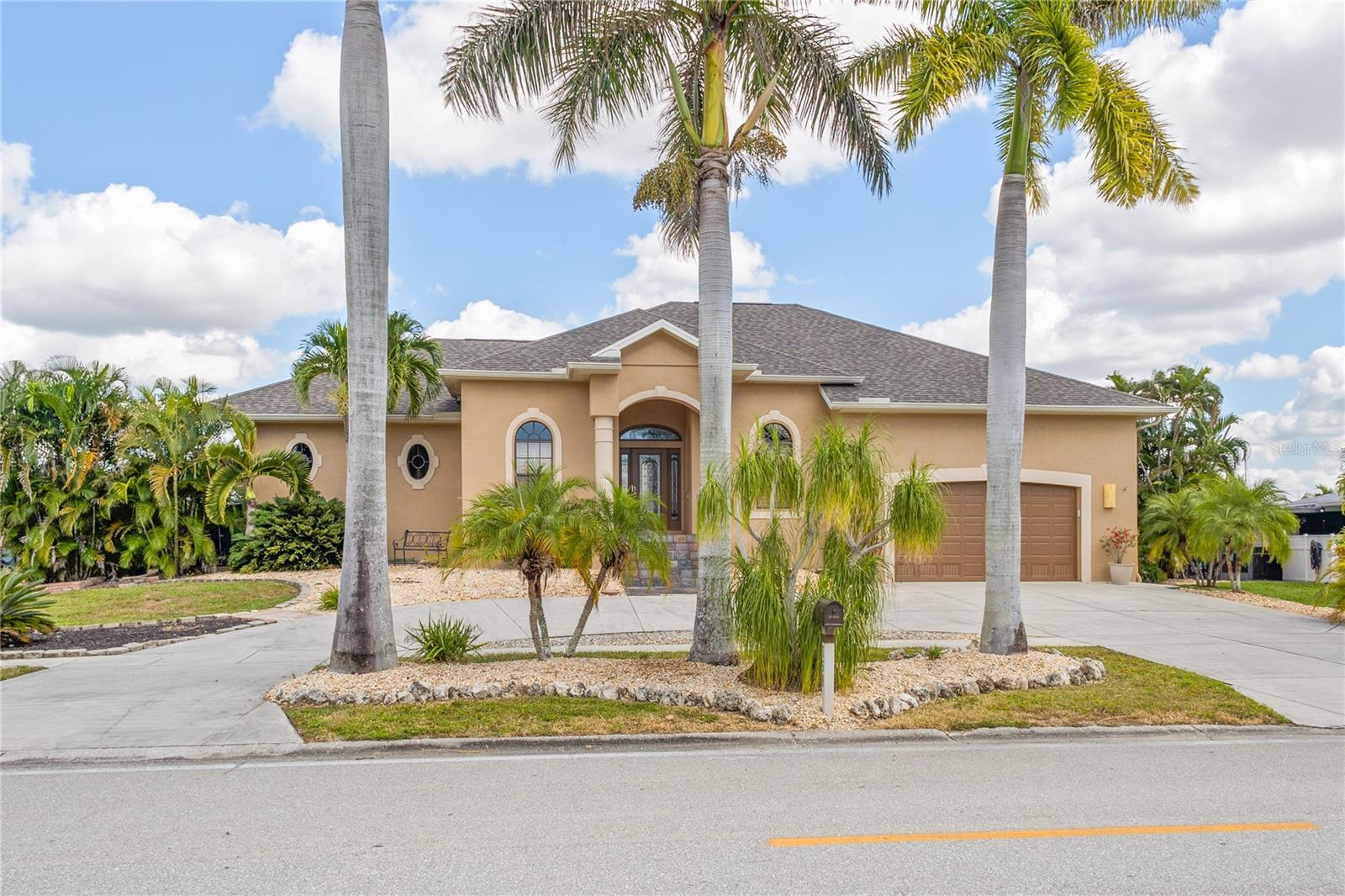 150 COUSLEY DRIVE SE