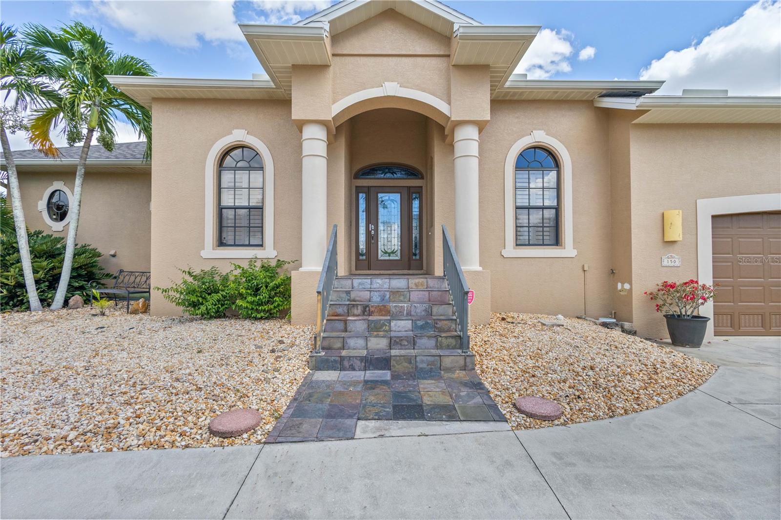 150 COUSLEY DRIVE SE