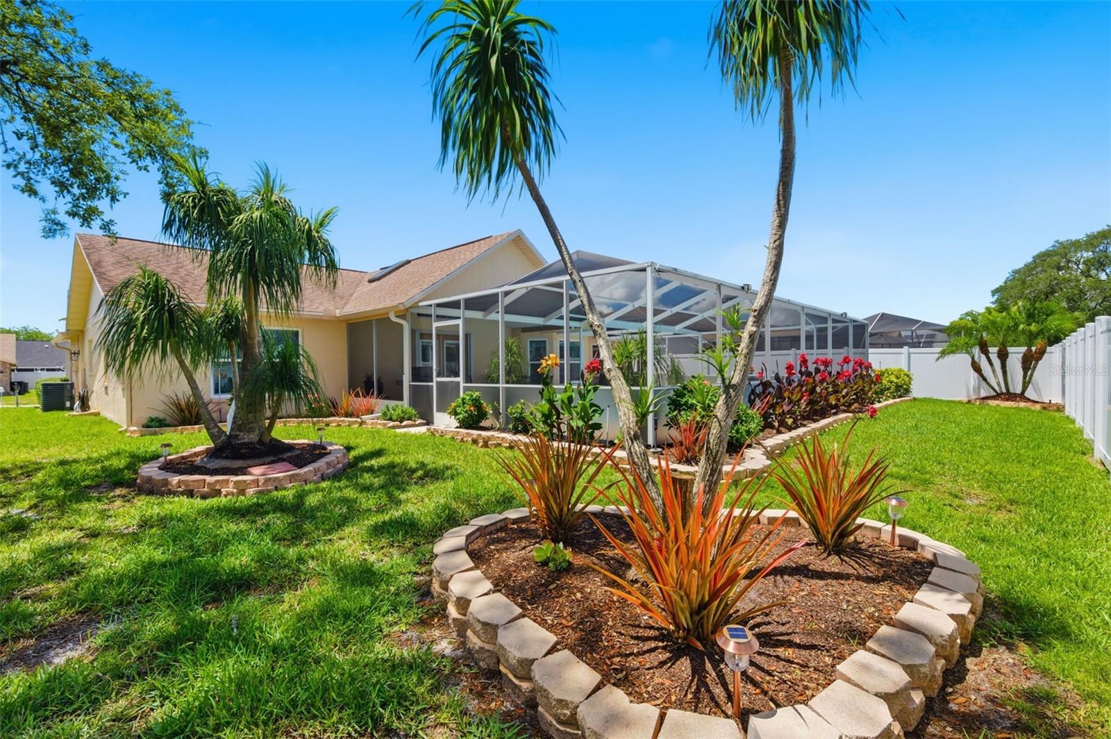 HUNTERS RIDGE - Residential