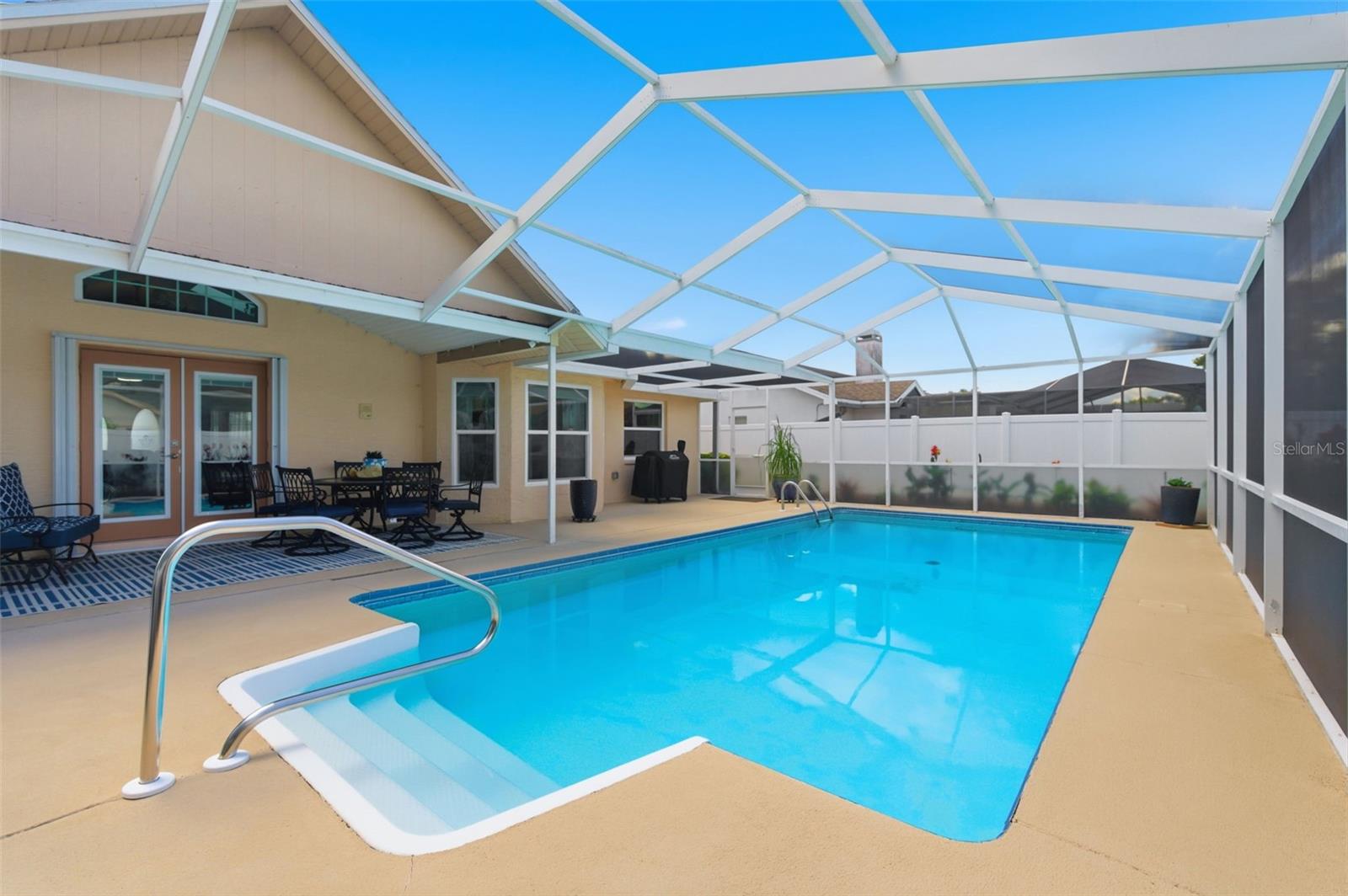 HUNTERS RIDGE - Residential