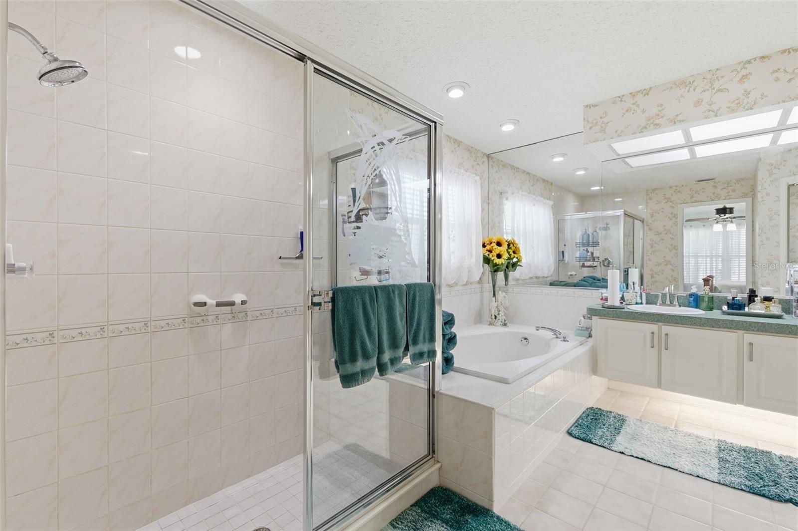HUNTERS RIDGE - Residential