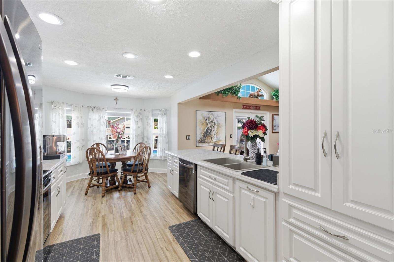HUNTERS RIDGE - Residential