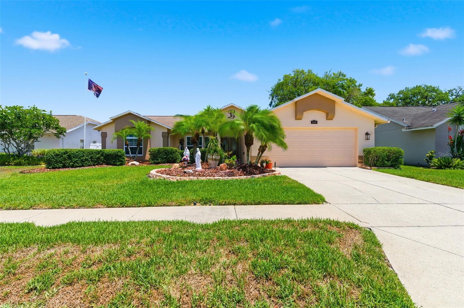 HUNTERS RIDGE - Residential