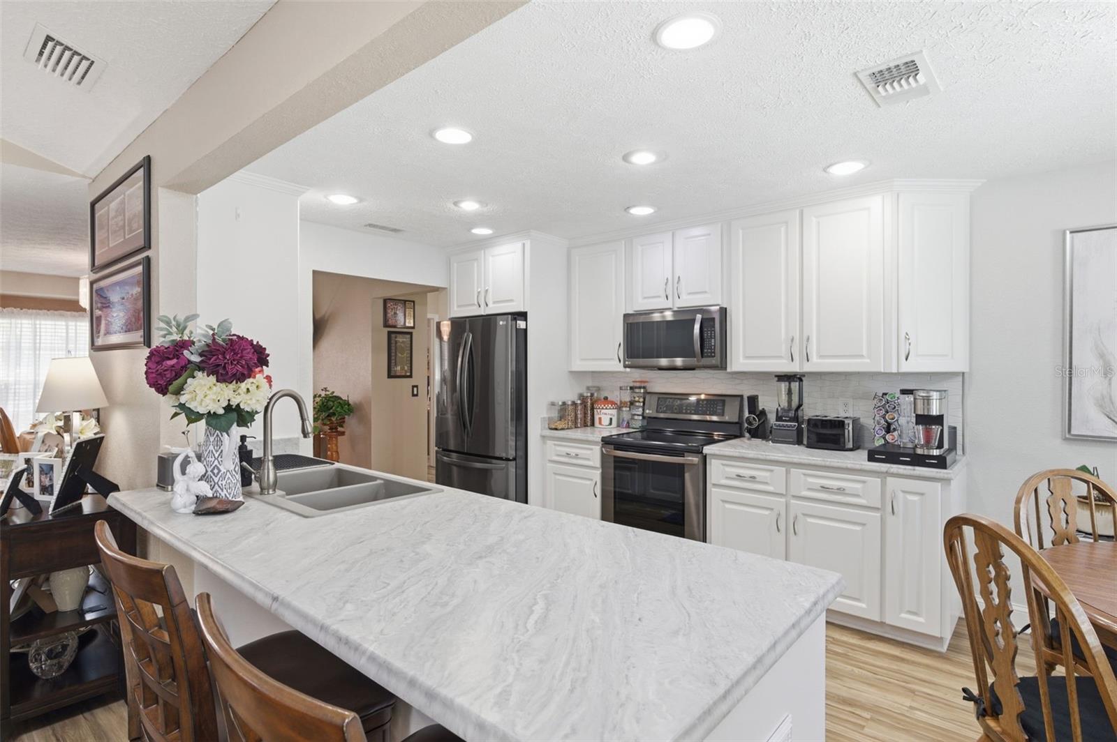 HUNTERS RIDGE - Residential