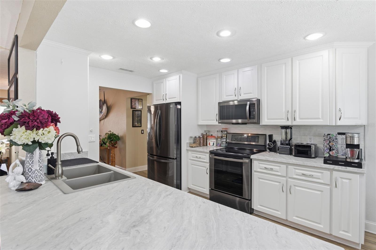 HUNTERS RIDGE - Residential