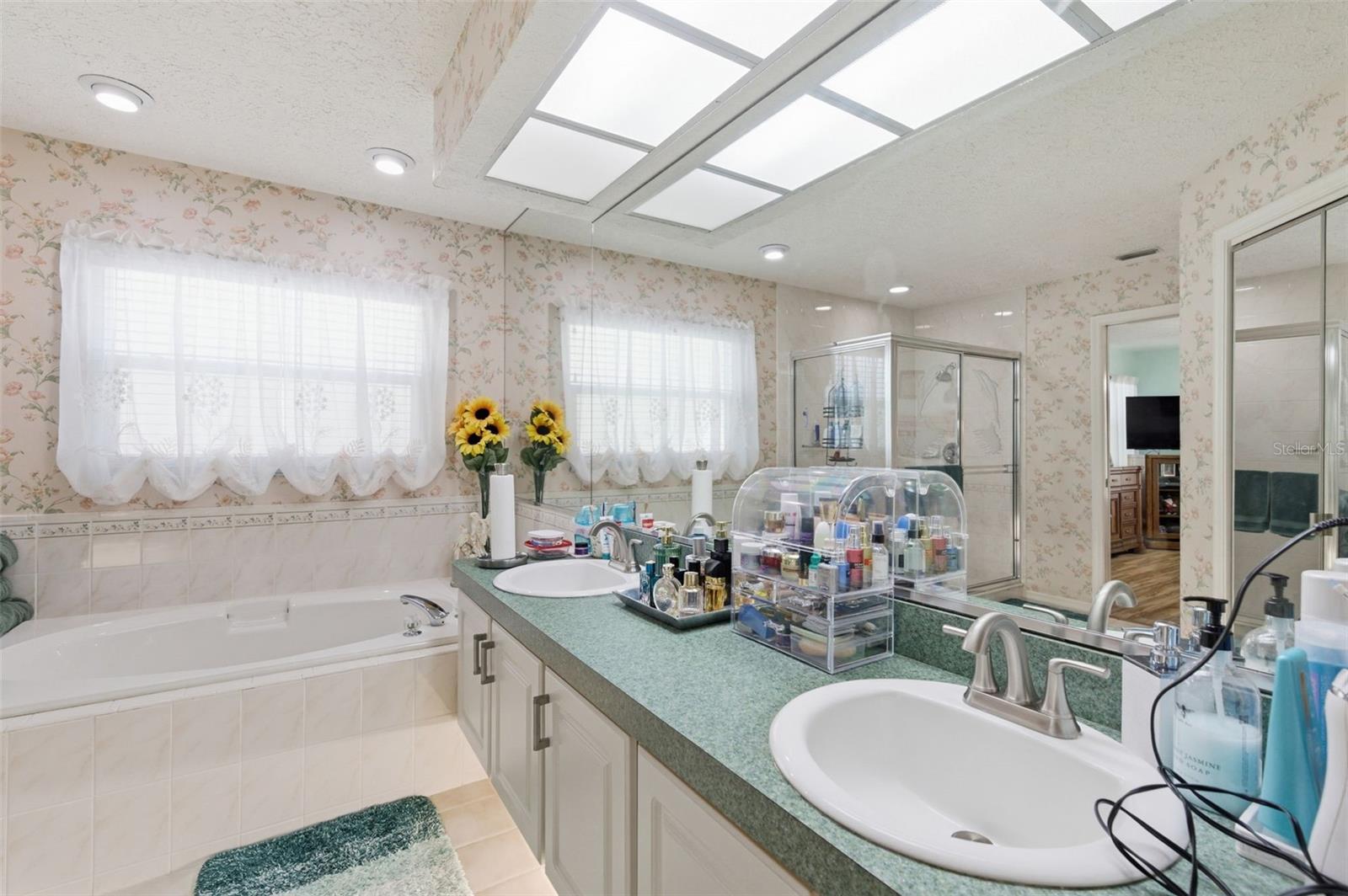 HUNTERS RIDGE - Residential
