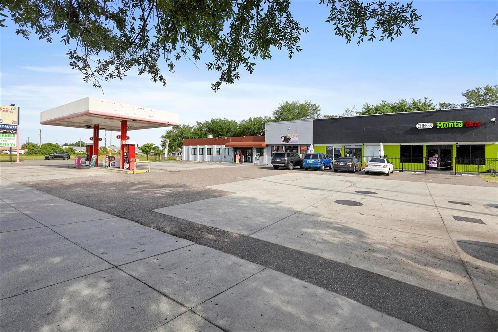 ACREAGE - Commercial Sale