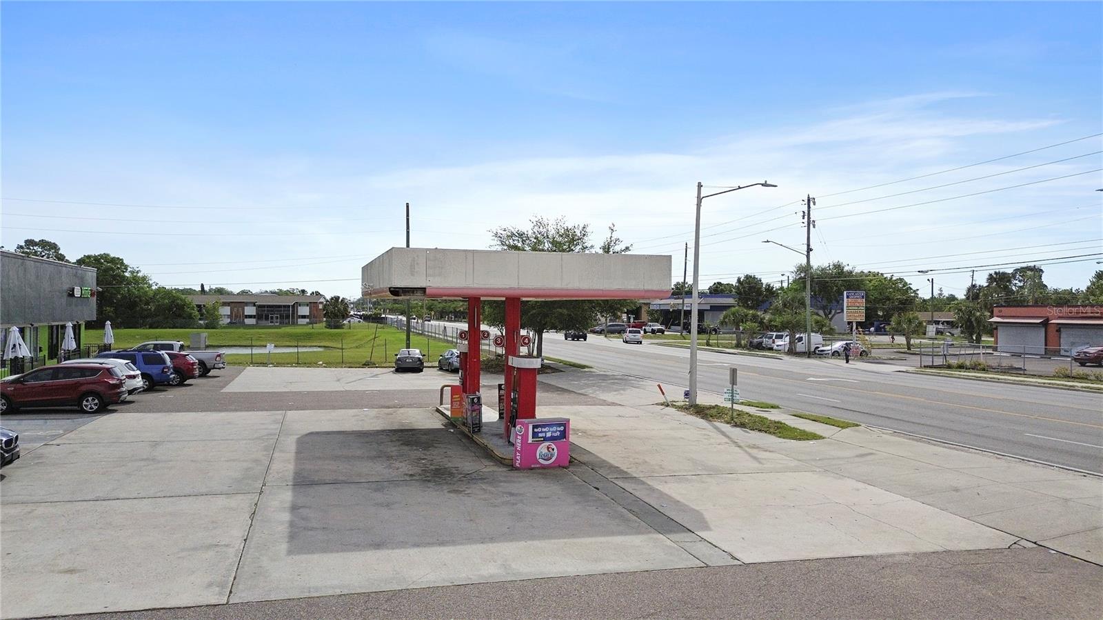 ACREAGE - Commercial Sale