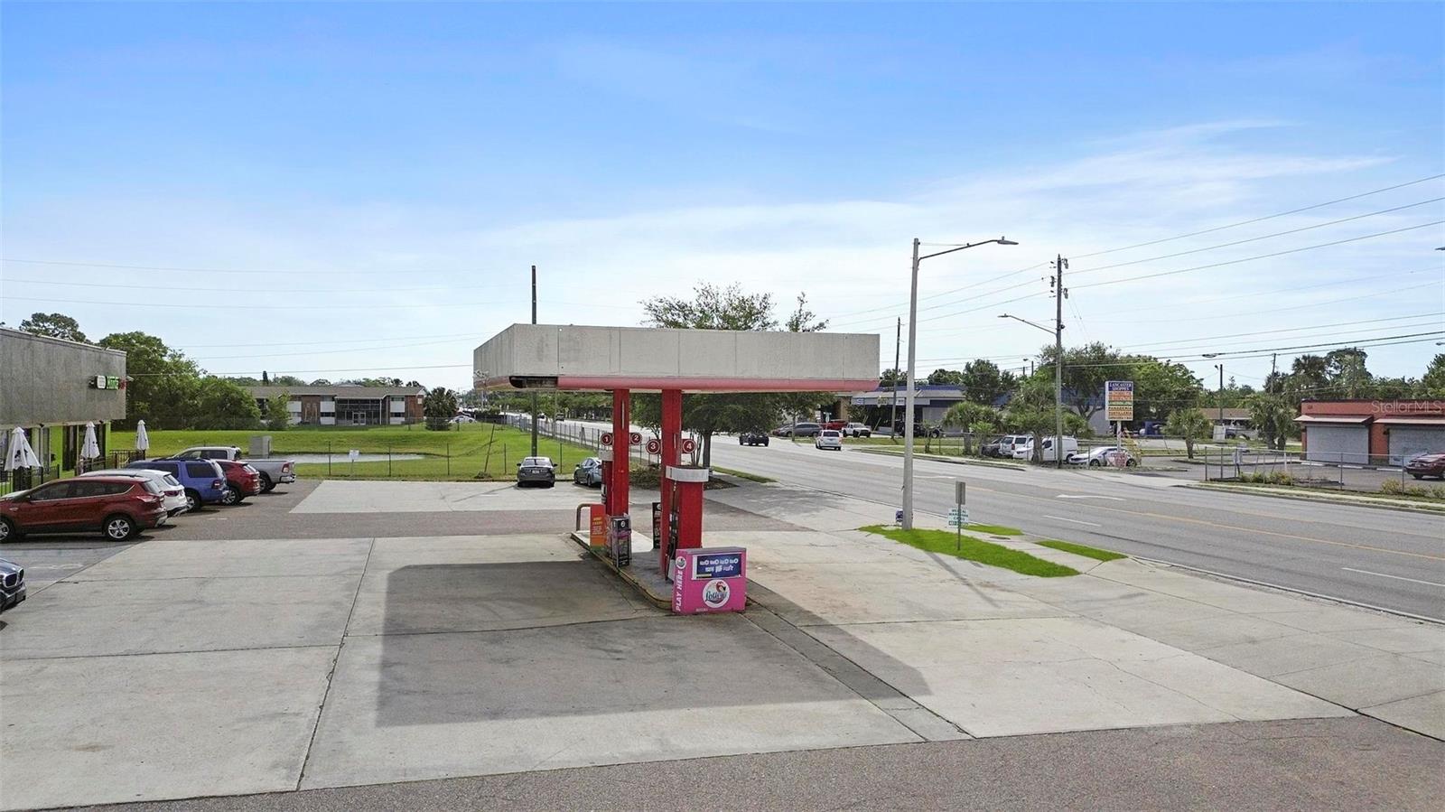 ACREAGE - Commercial Sale
