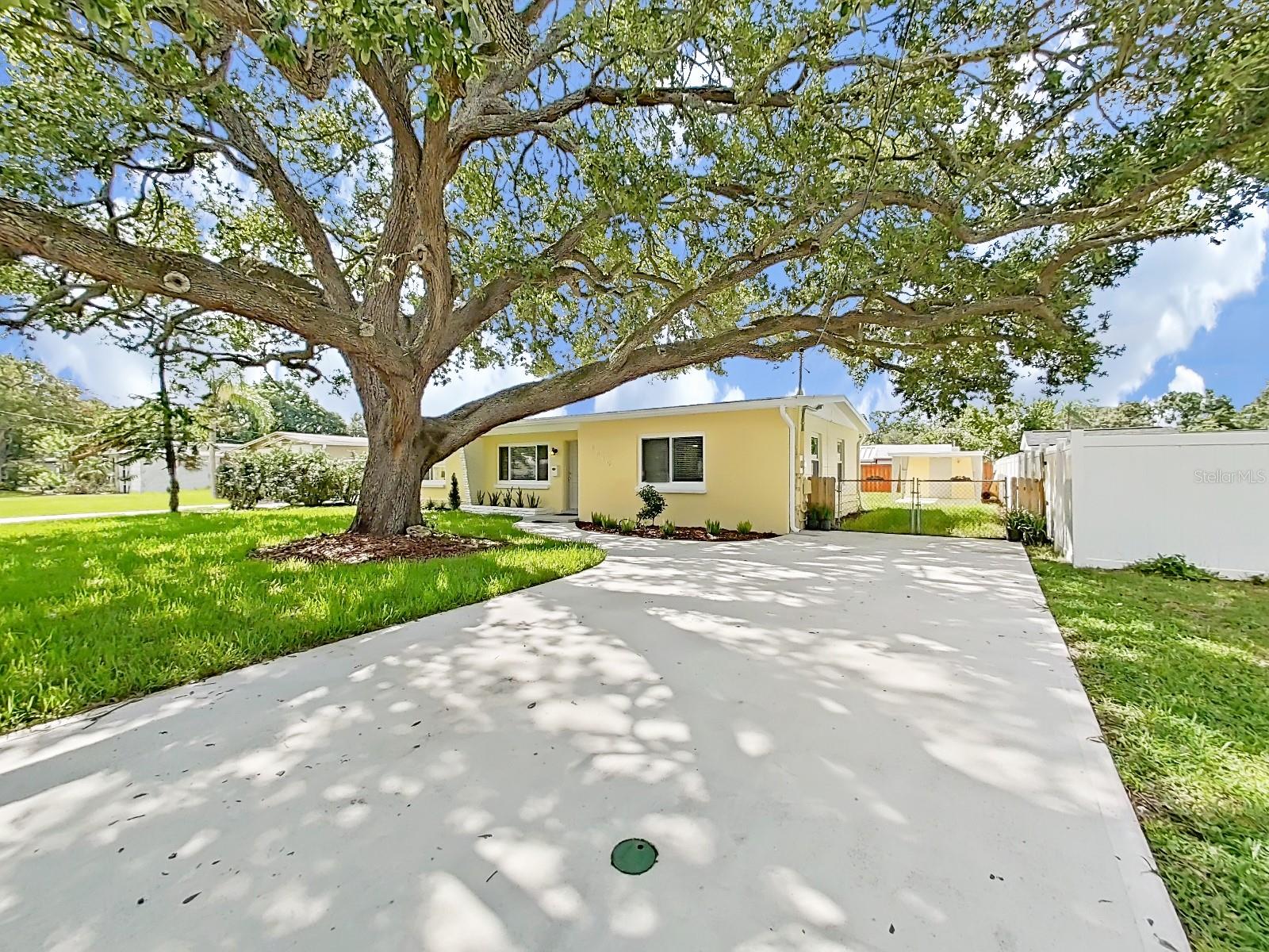 4610 W BAY VILLA AVENUE
