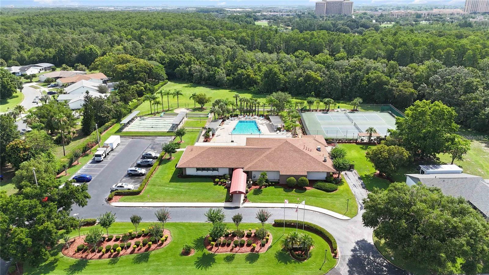 SOMERSET VILLAGE - Residential