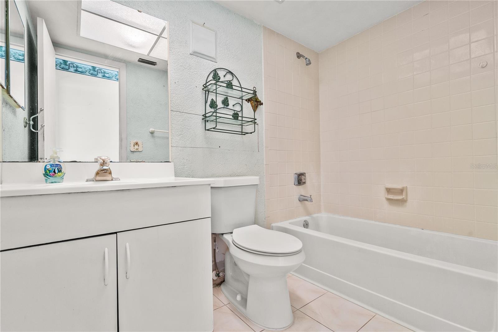 SOMERSET VILLAGE - Residential