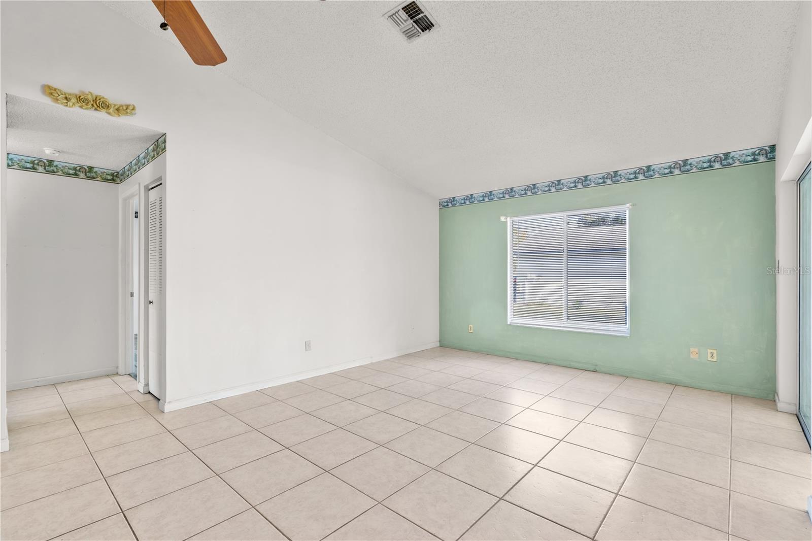 SOMERSET VILLAGE - Residential