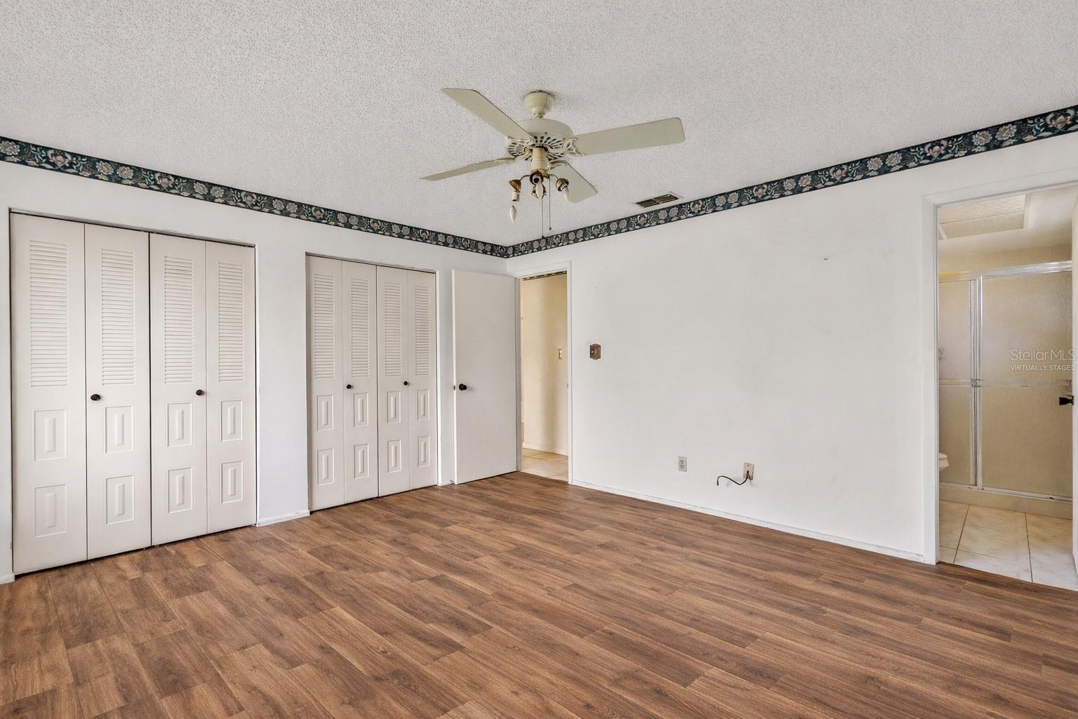 SOMERSET VILLAGE - Residential