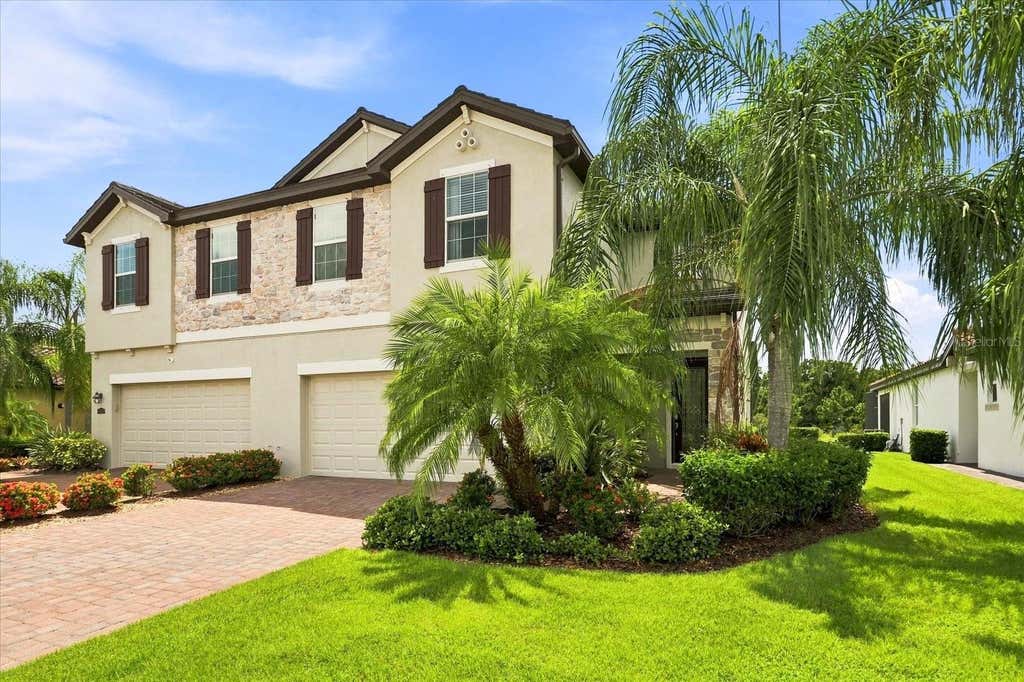 Photo of 2528 Starwood Court, Lakewood Ranch, FL 34211 (MLS # A4703671)