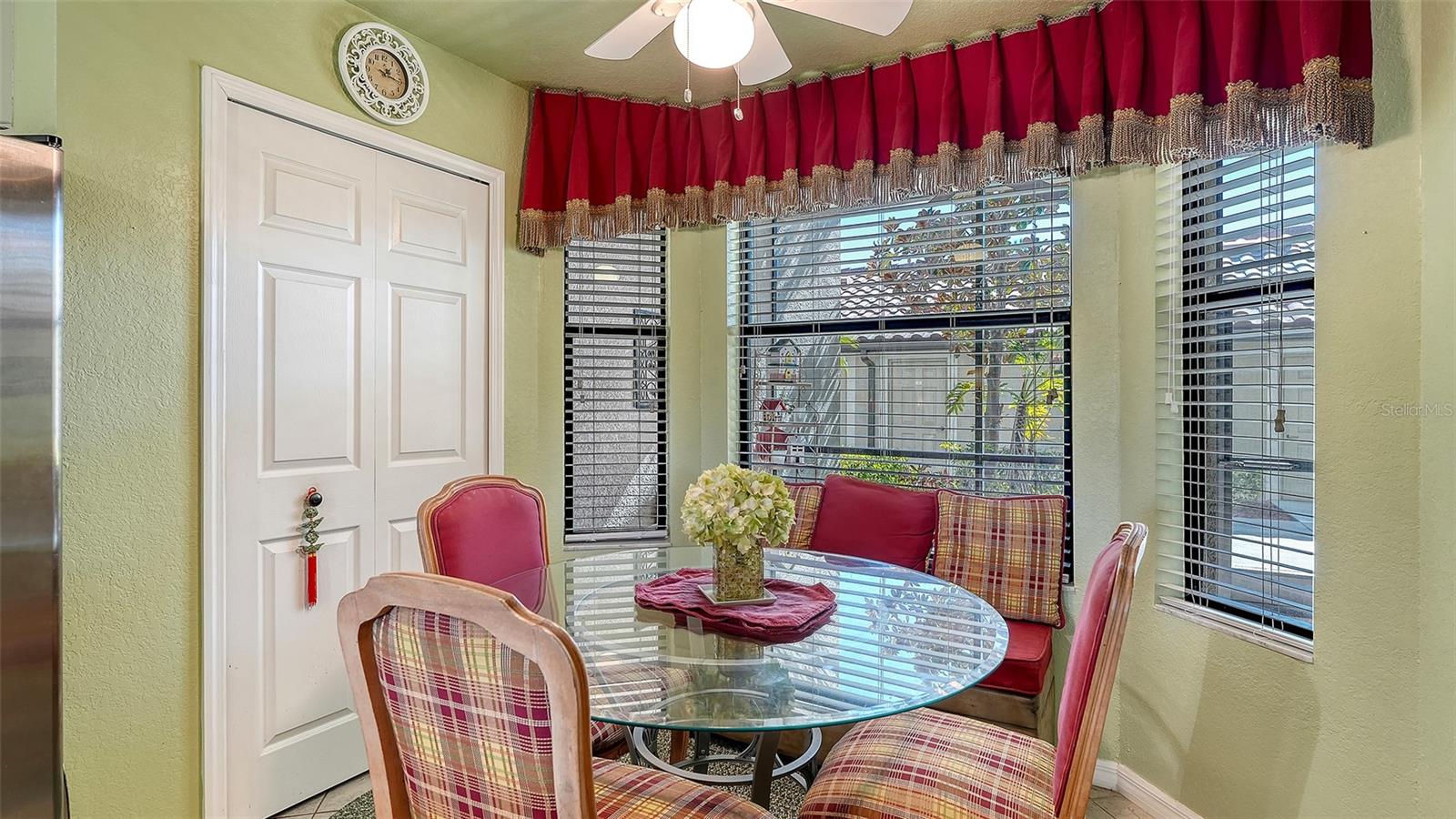 RIVER STRAND - Residential