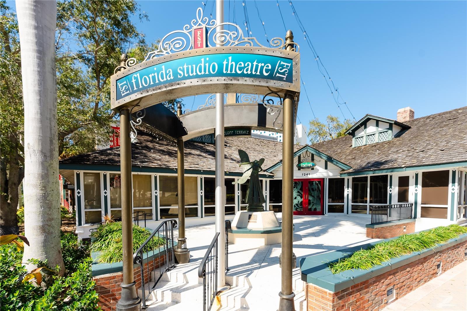 FRANCES CARLTON - Residential