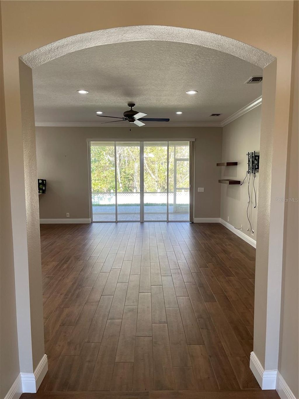 Photo of 3906 Whistlewood Circle, Lakeland, FL 33811 (MLS # L4960776)