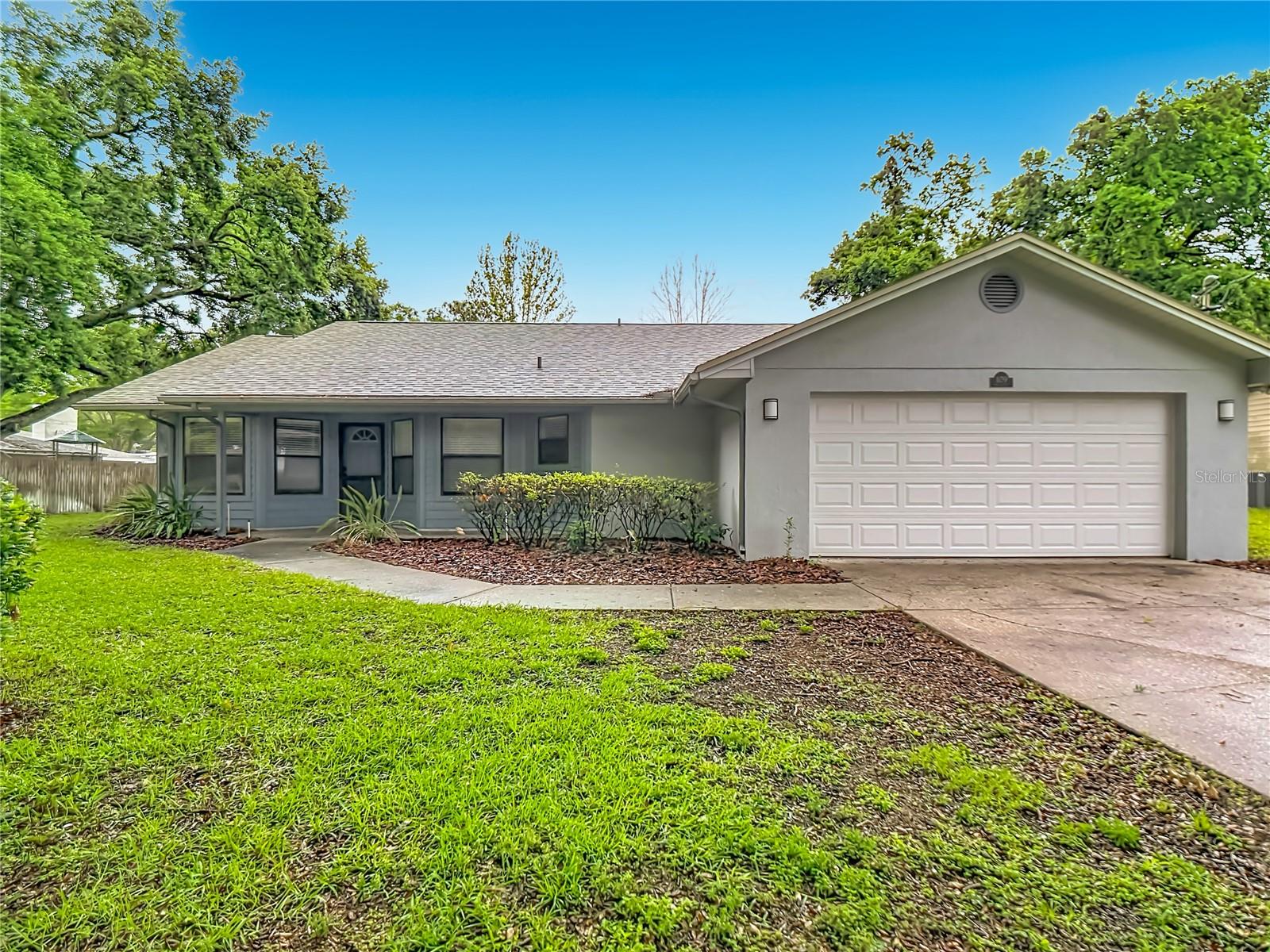 NORTH POINTE - Residential