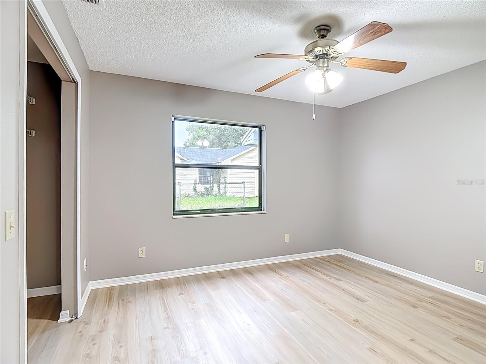 NORTH POINTE - Residential