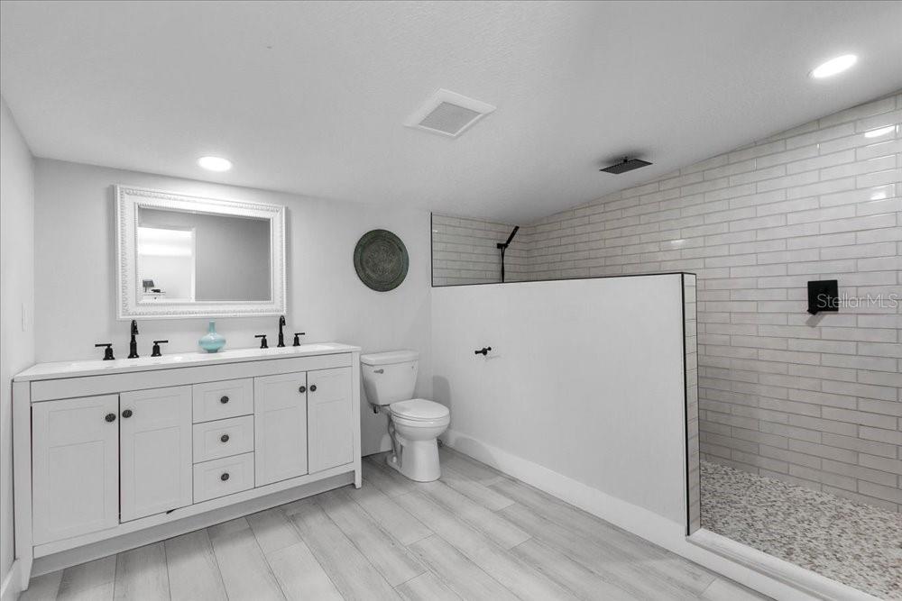 REST HAVEN SUB AMD - Residential