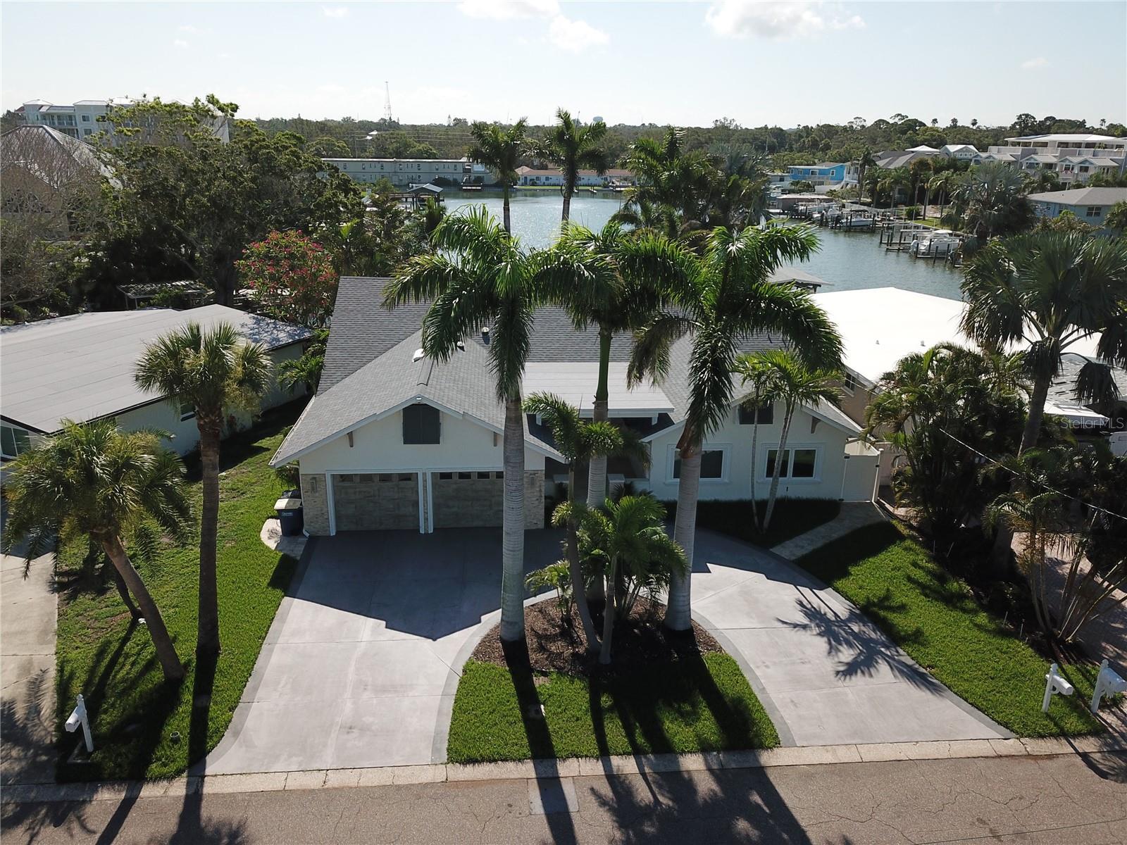 1837 VENETIAN POINT DRIVE