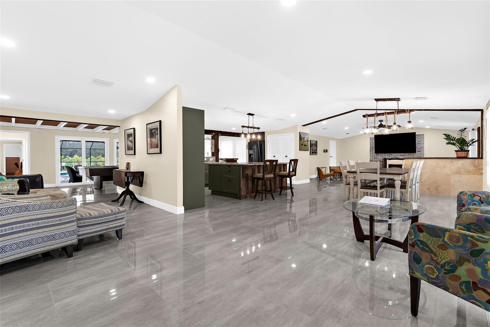 ACREAGE - Residential