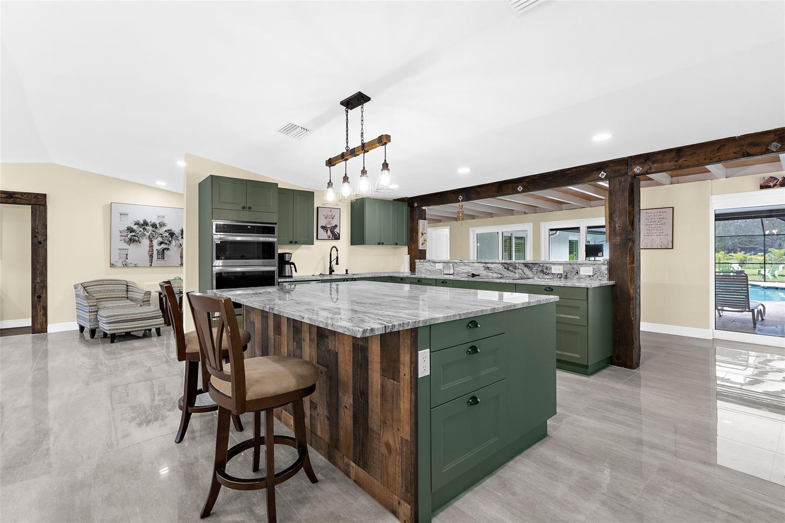 ACREAGE - Residential