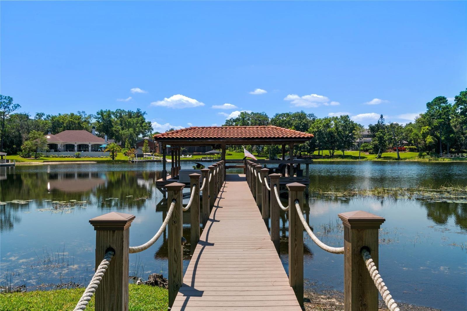 WATERSIDE - Residential