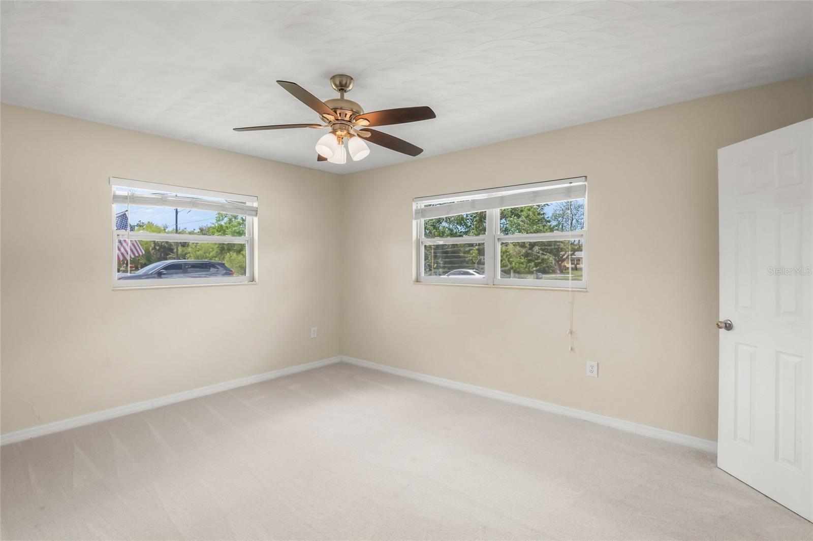 GOLDEN ACRES 1ST ADD - Residential