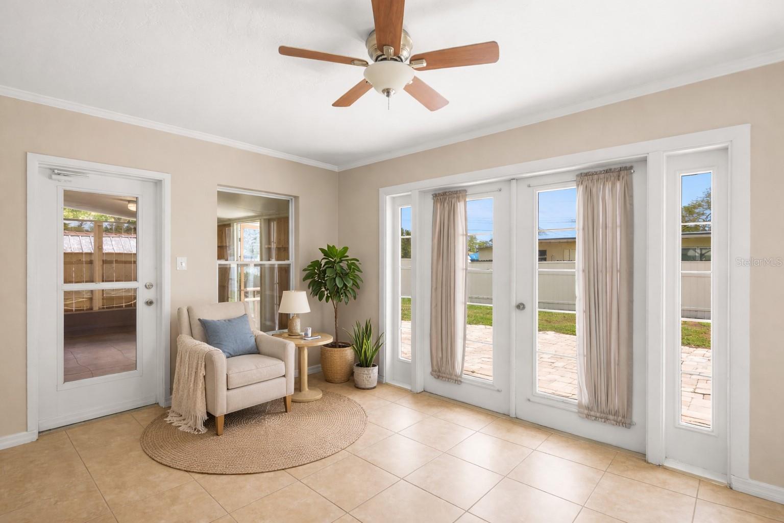 GOLDEN ACRES 1ST ADD - Residential