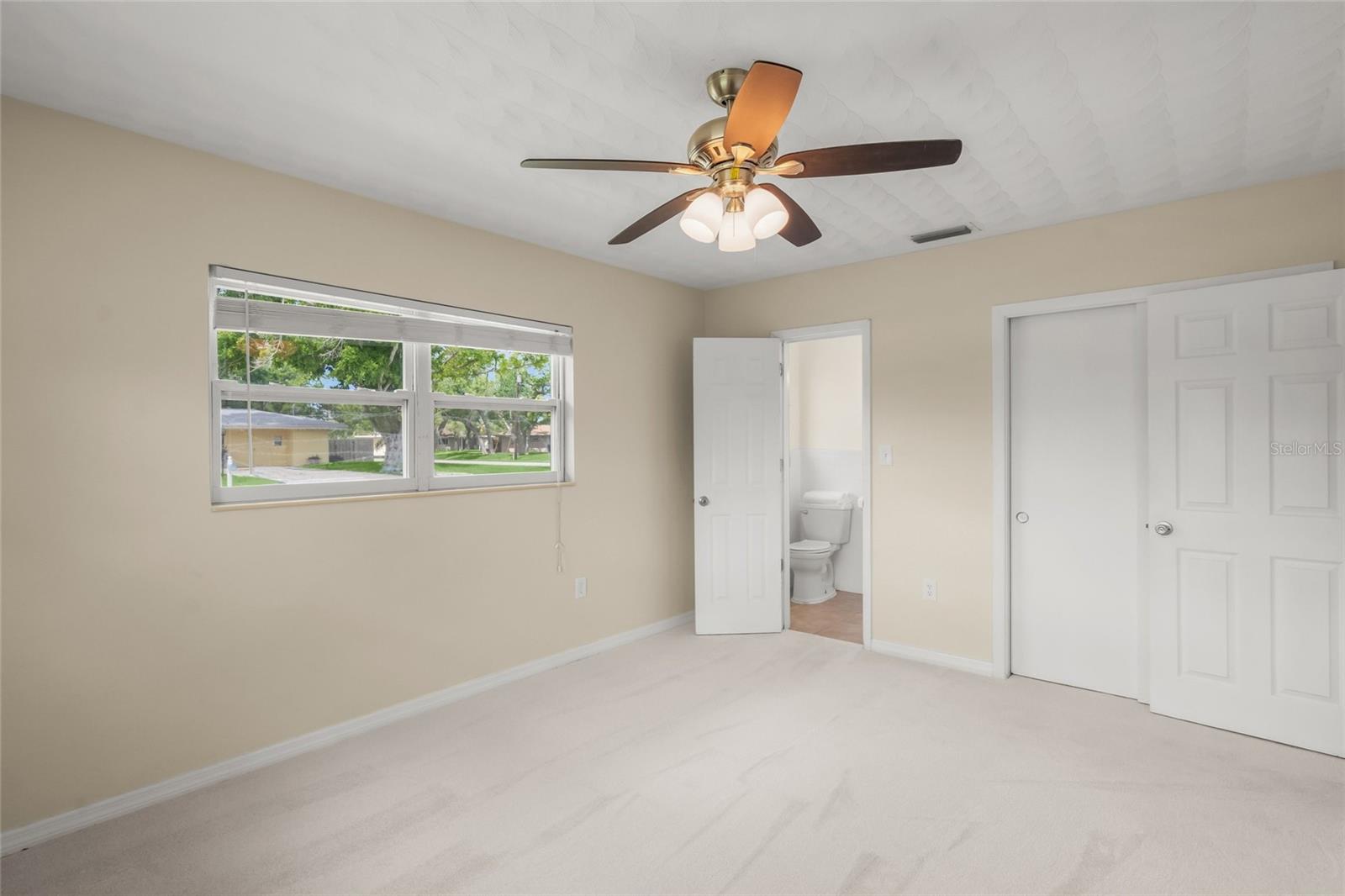 GOLDEN ACRES 1ST ADD - Residential