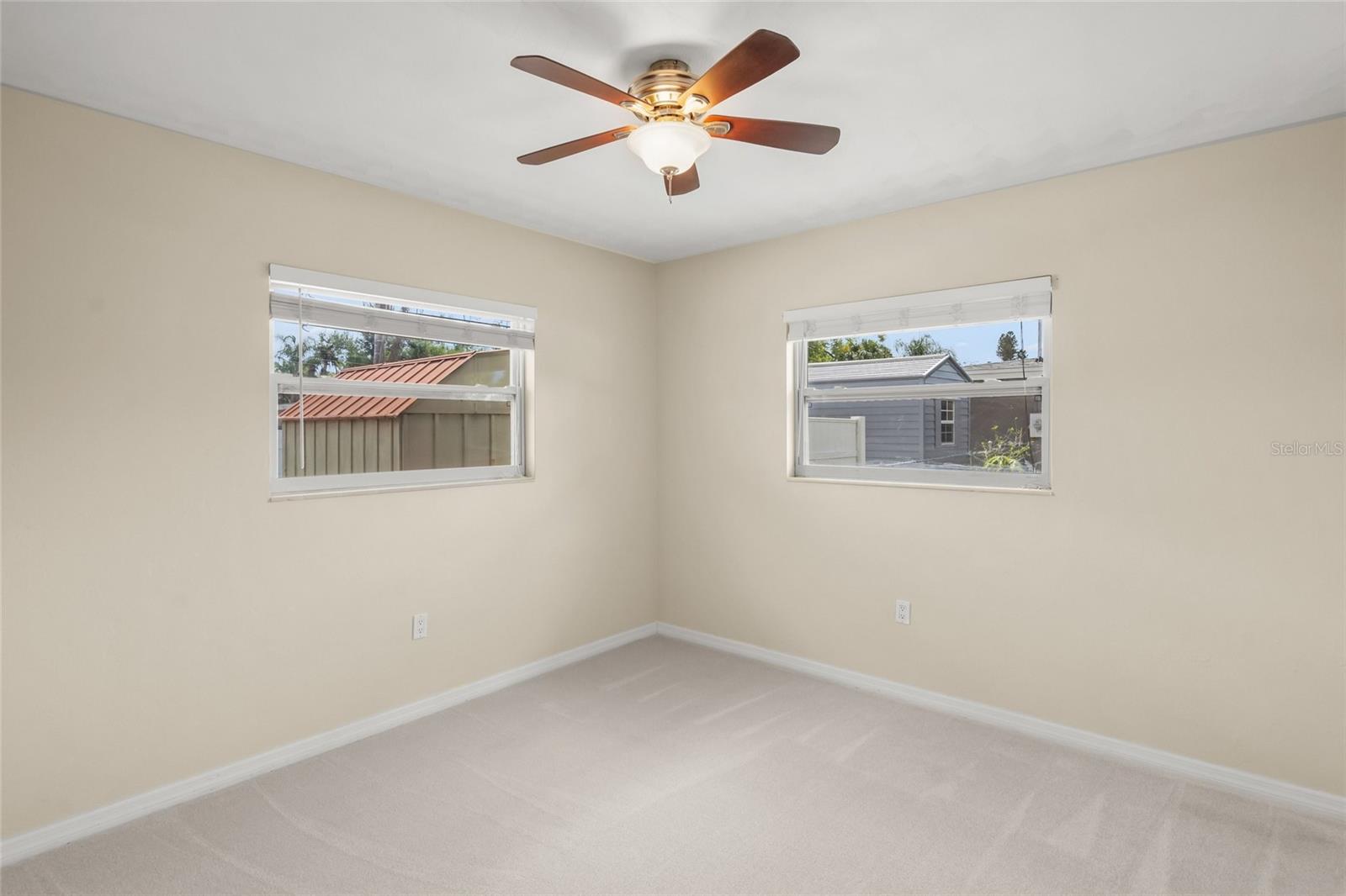 GOLDEN ACRES 1ST ADD - Residential