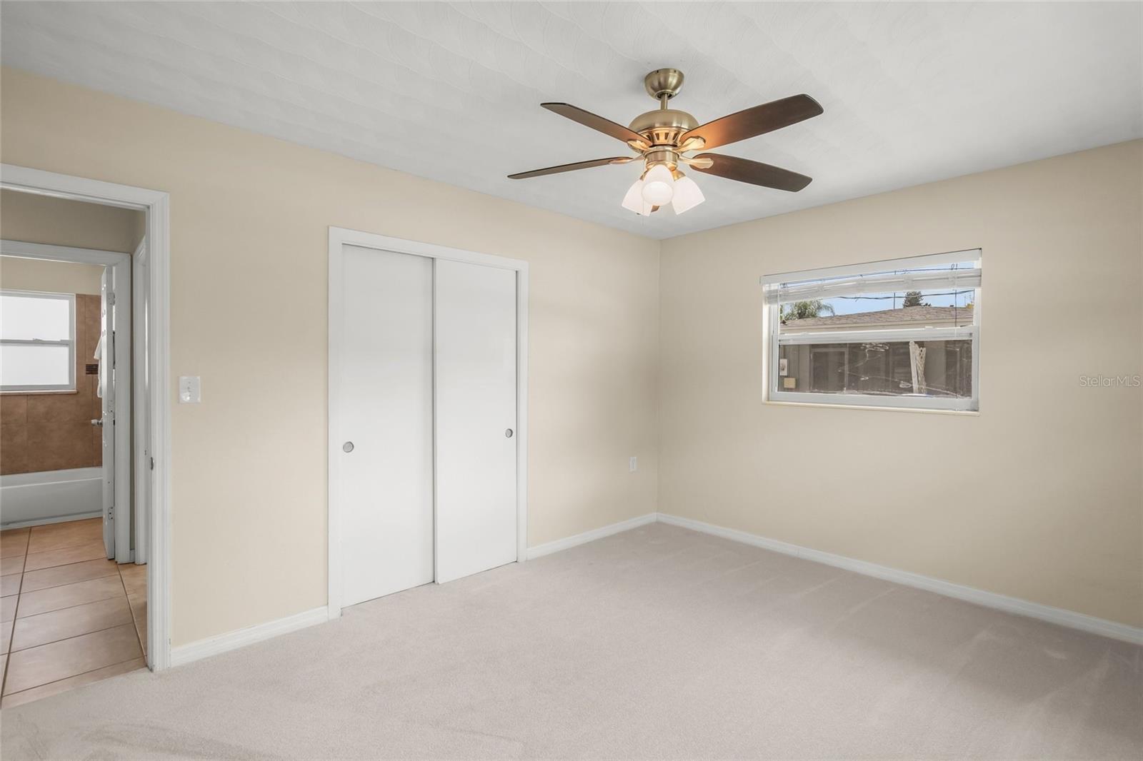 GOLDEN ACRES 1ST ADD - Residential