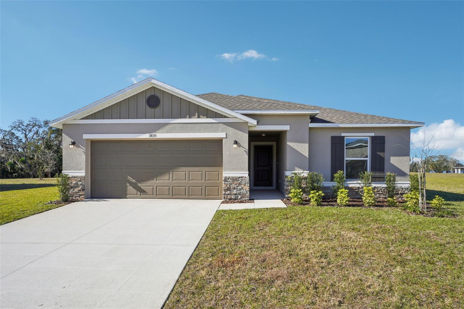 SILVER LAKE ESTATES PHASE 1 - Residential