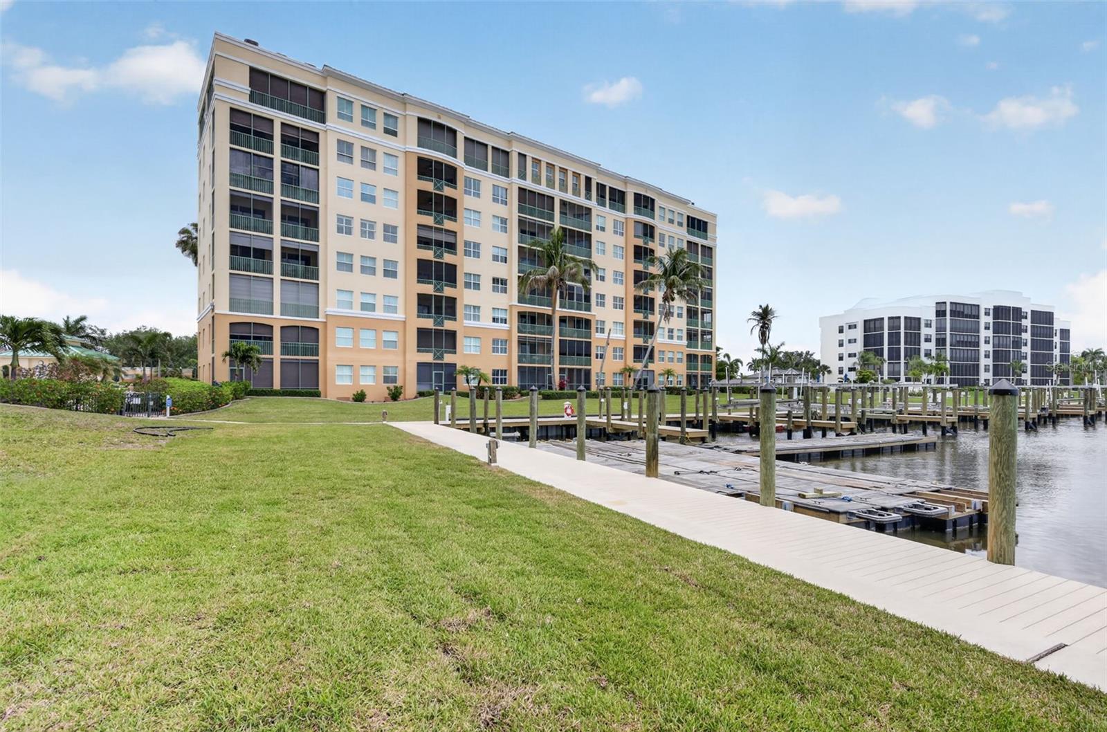 HARBOR TOWERS AT BURNT STORE - Residential