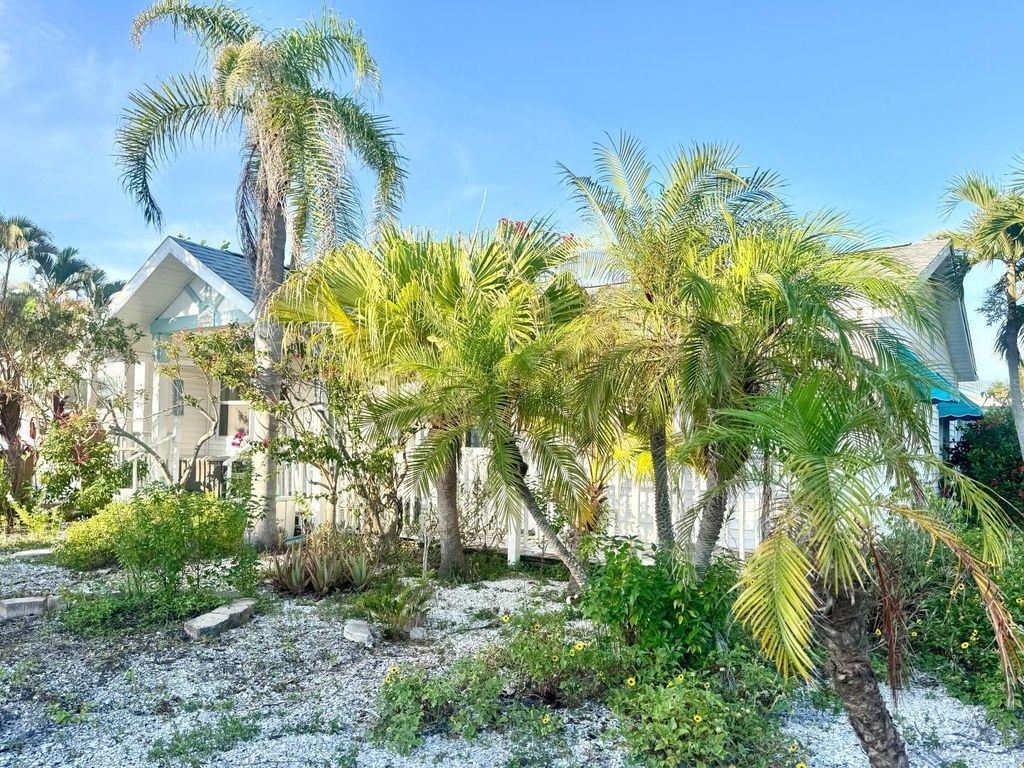 Photo of 202 12th Avenue, Indian Rocks Beach, FL 33785 (MLS # TB8522109)