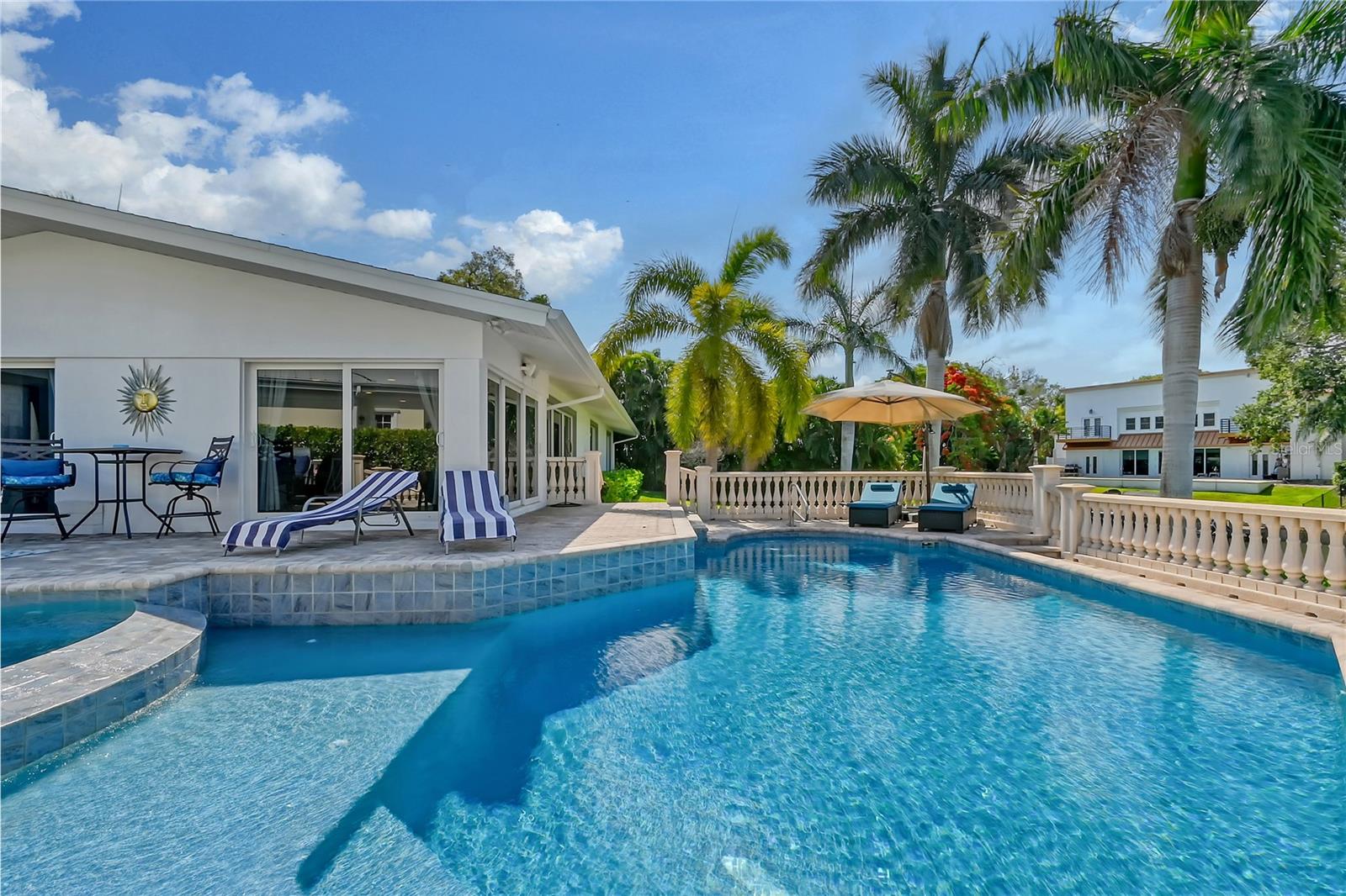 CORAL COVE - Residential Lease