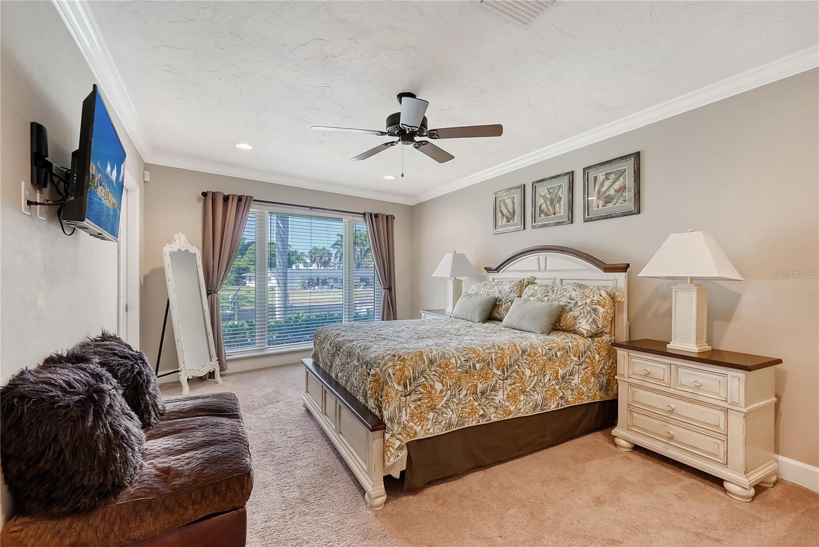 CORAL COVE - Residential Lease