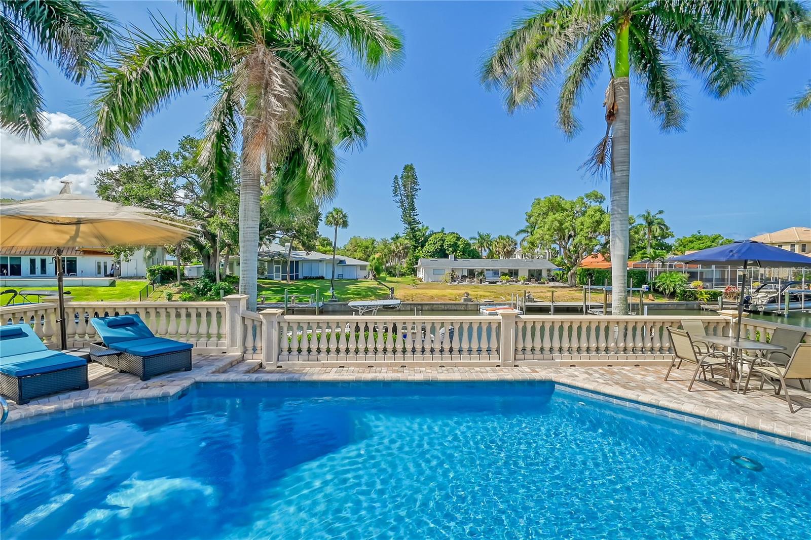 CORAL COVE - Residential Lease