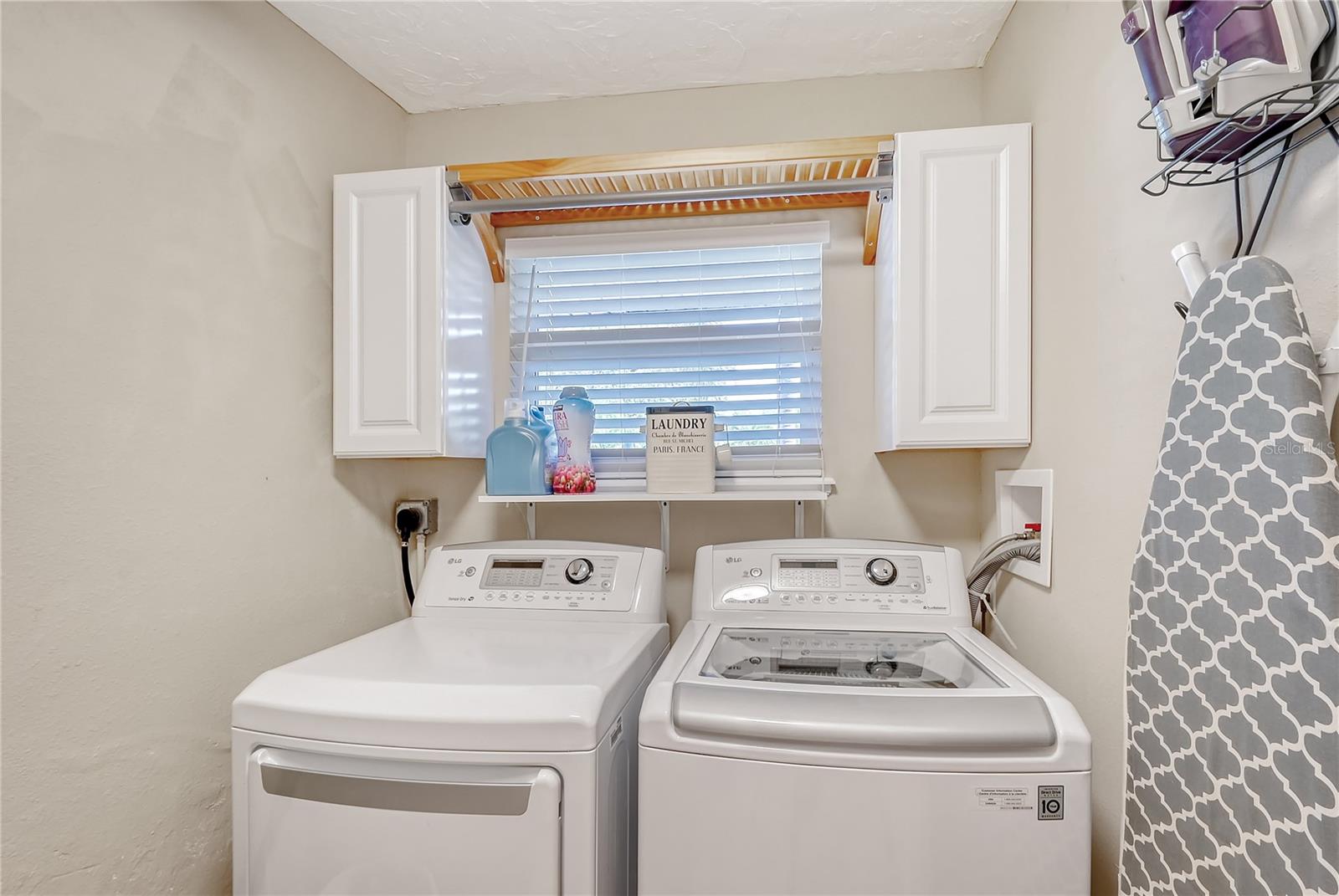 CORAL COVE - Residential Lease