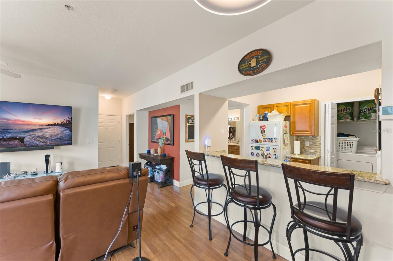 CHARLES TOWNE/PK CENTRAL CONDO - Residential