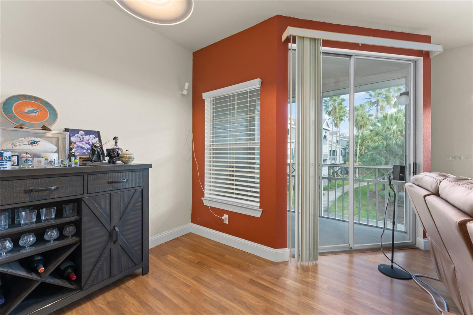 CHARLES TOWNE/PK CENTRAL CONDO - Residential