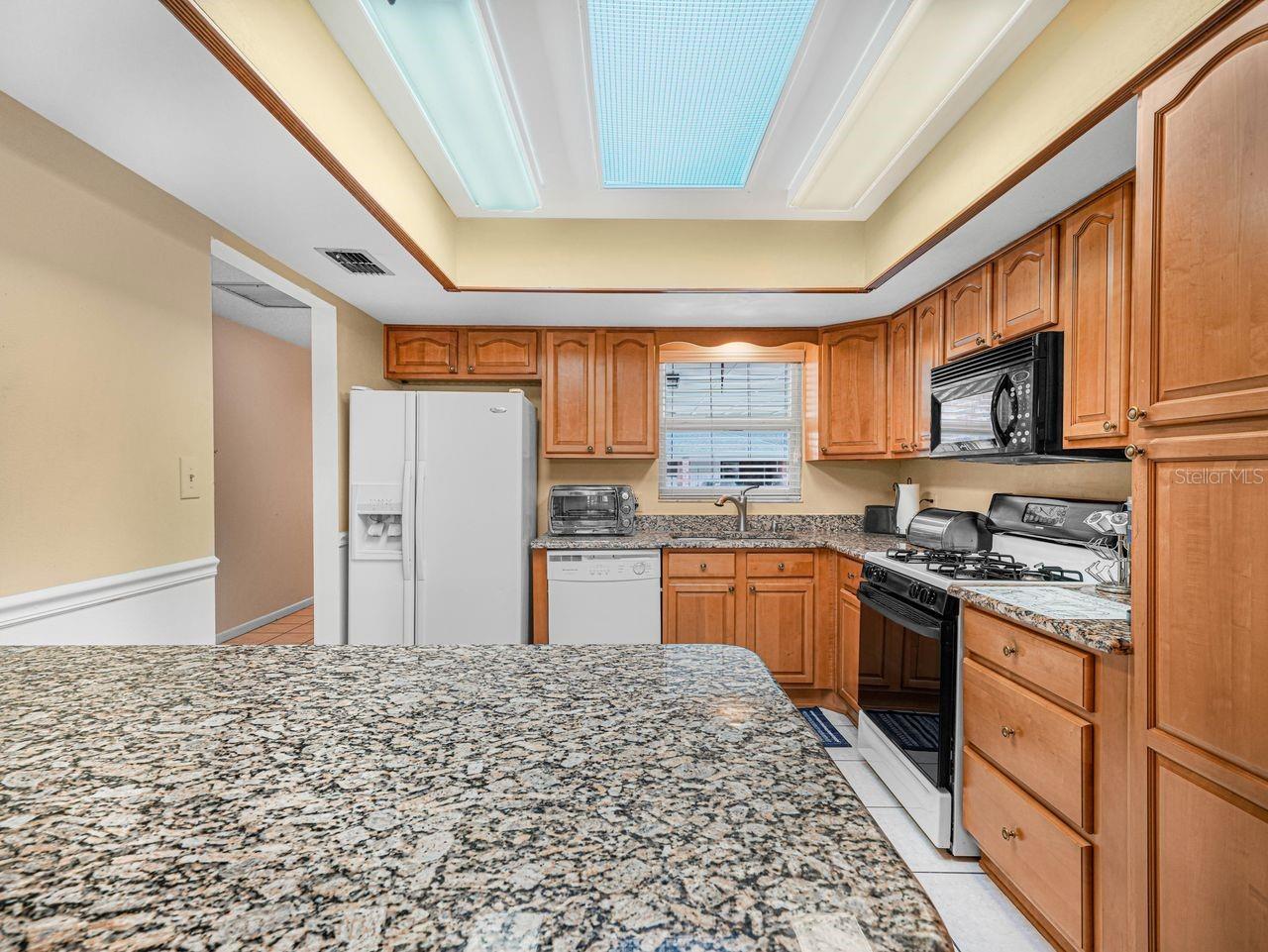 VILLASTHE 02 - Residential