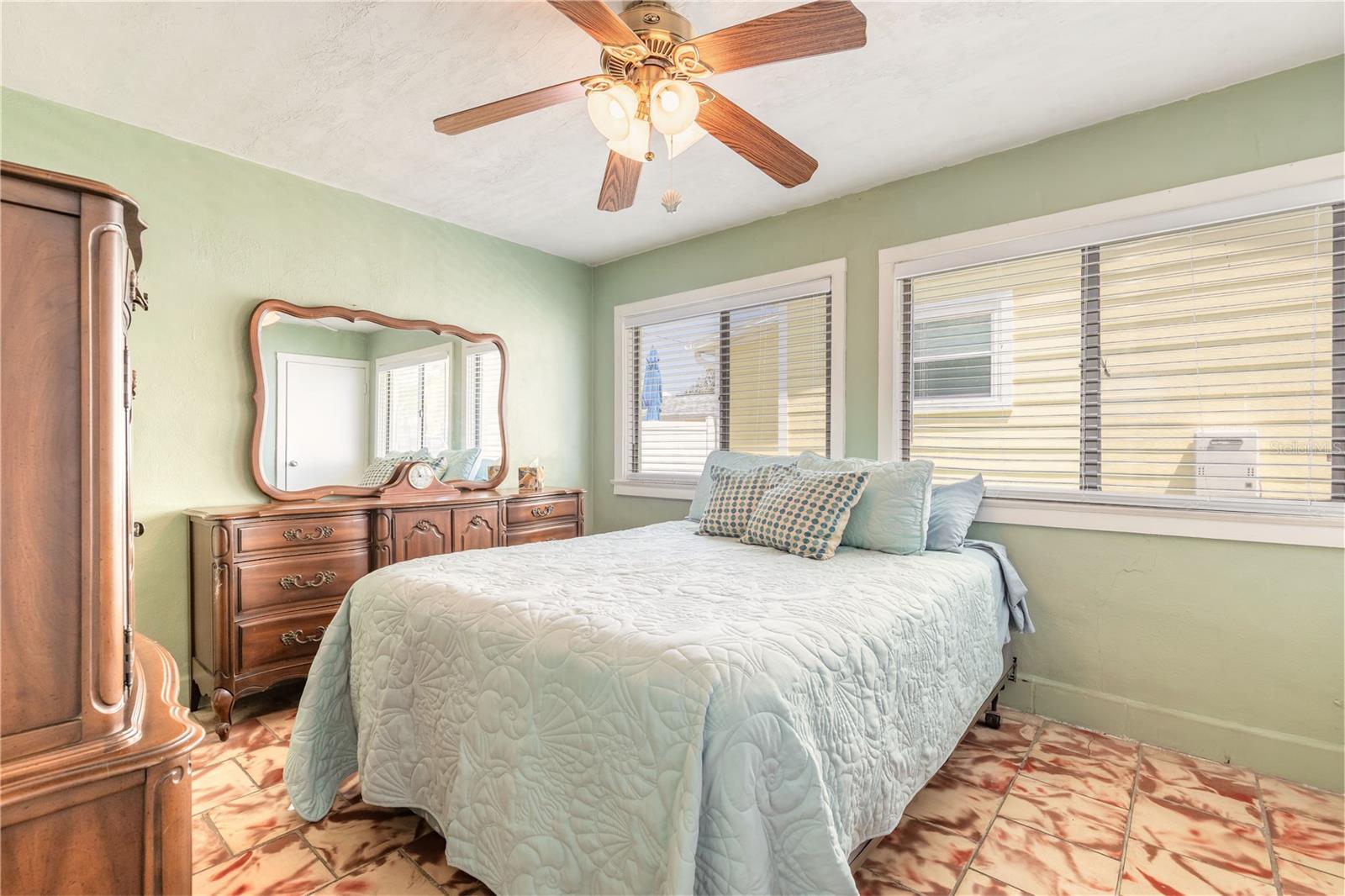 BOARDWALK 09-17-34 - Residential